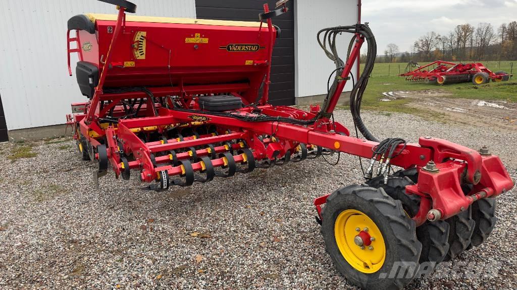 Väderstad Rapid300S Perforatoare