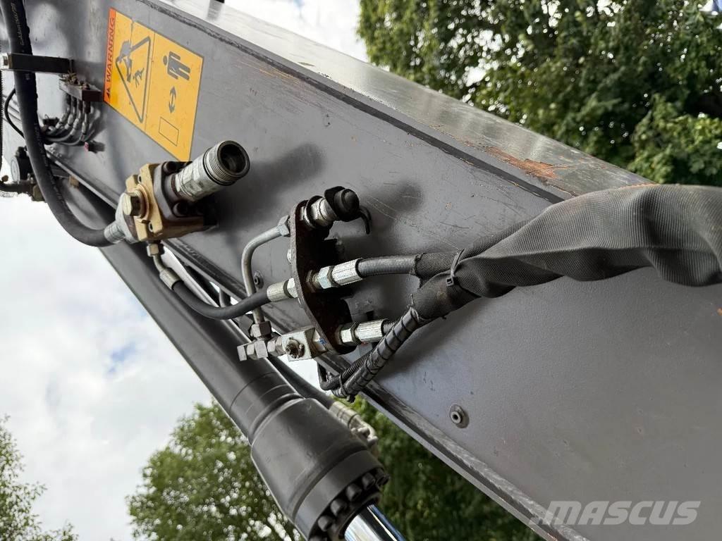 Volvo EW140D Excavatoare cu roti