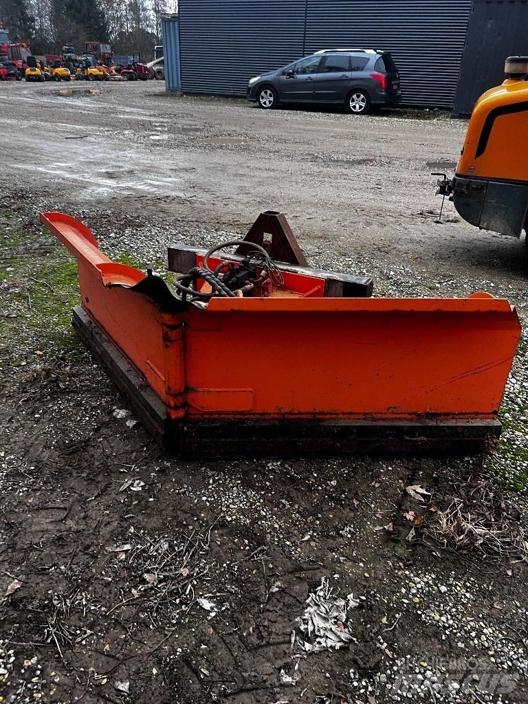 Pronar PUV 2800 Lame pentru dezapezire si pluguri