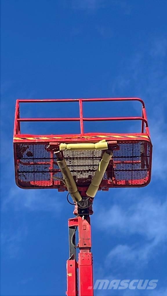 JLG 510 AJ Nacele cu brat articulat