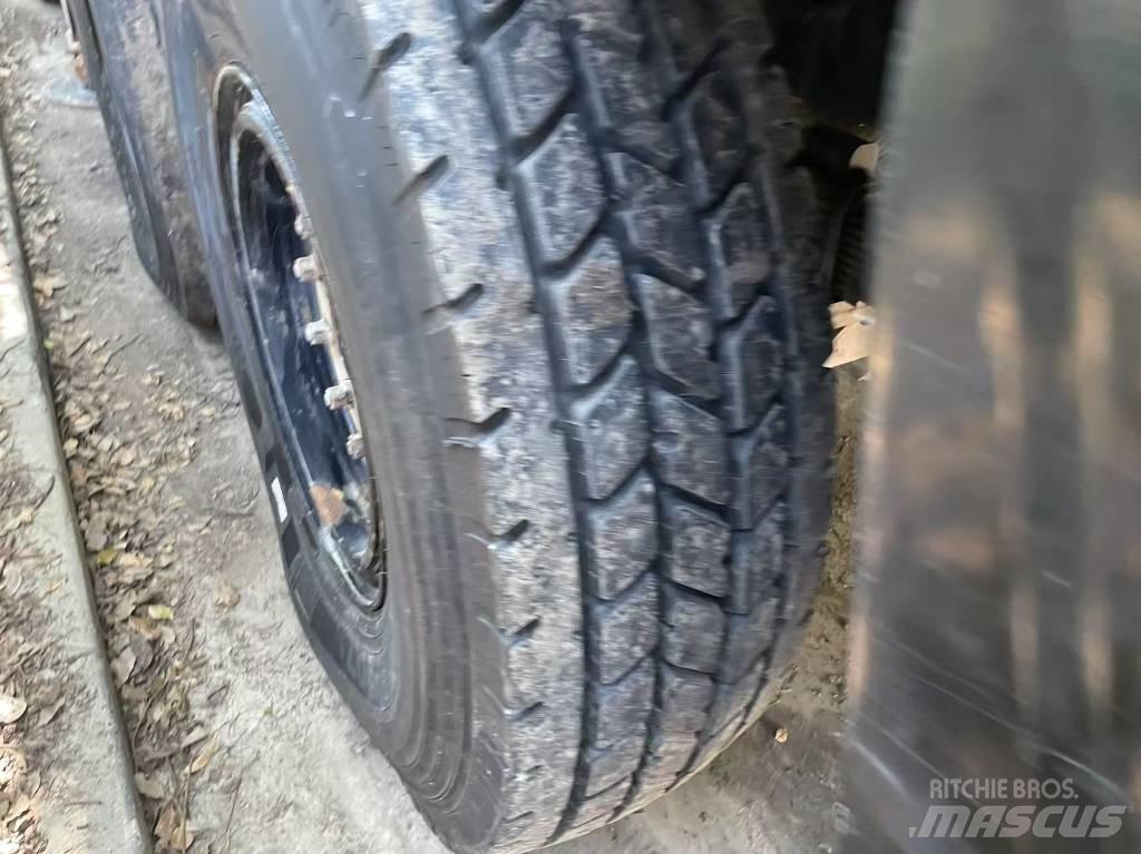 Sany STC 800 T5 Macara teren accidentat