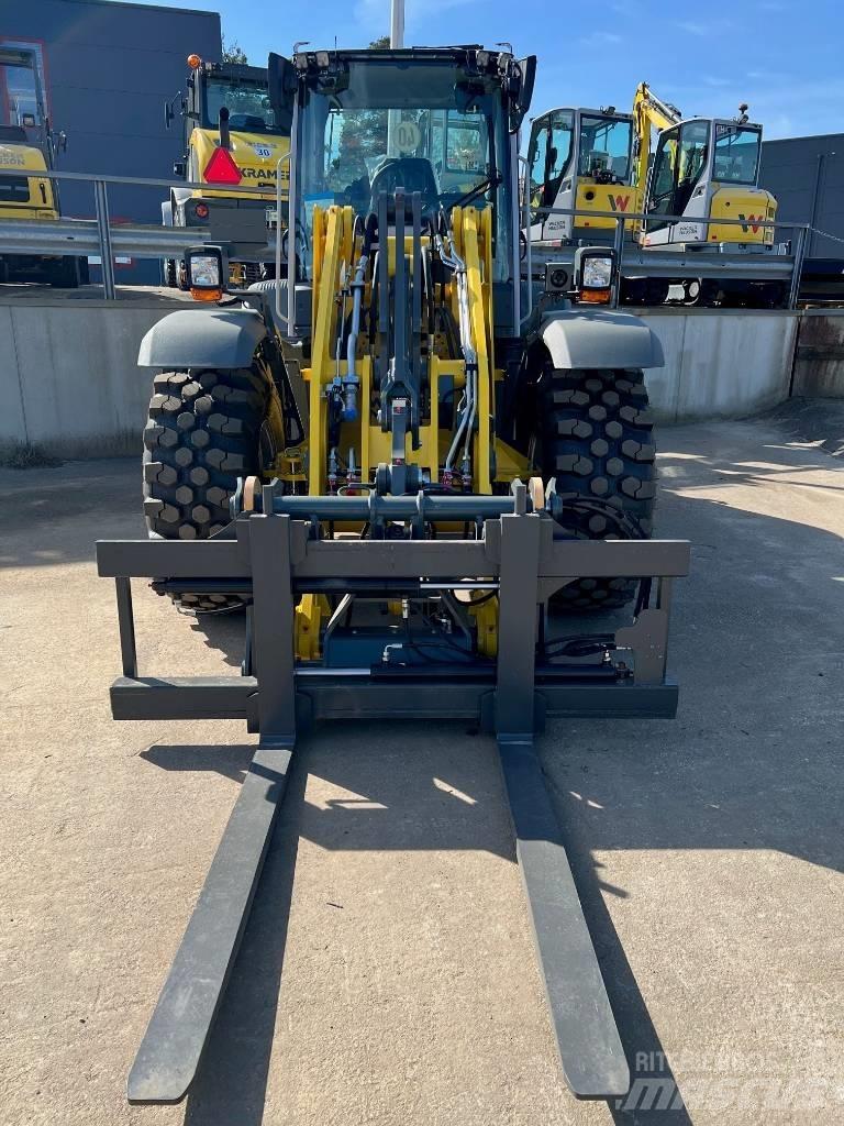 Wacker Neuson WL 95 Incarcator pe pneuri