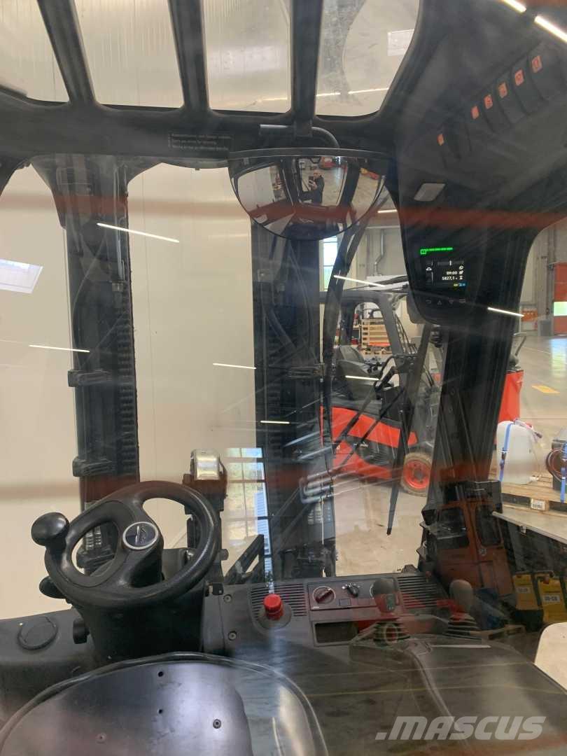 Linde E30 Stivuitor electric