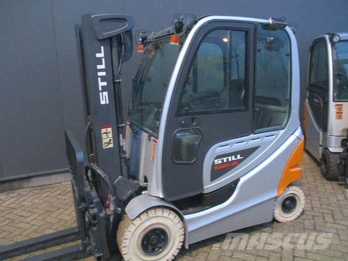 Still RX 60-25 Stivuitor electric