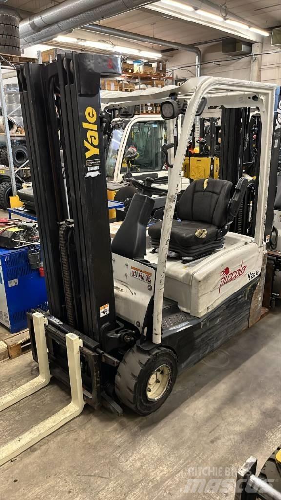 Yale ERP 20 VT Stivuitor electric