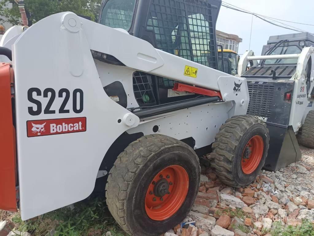Bobcat S 220 Mini incarcator