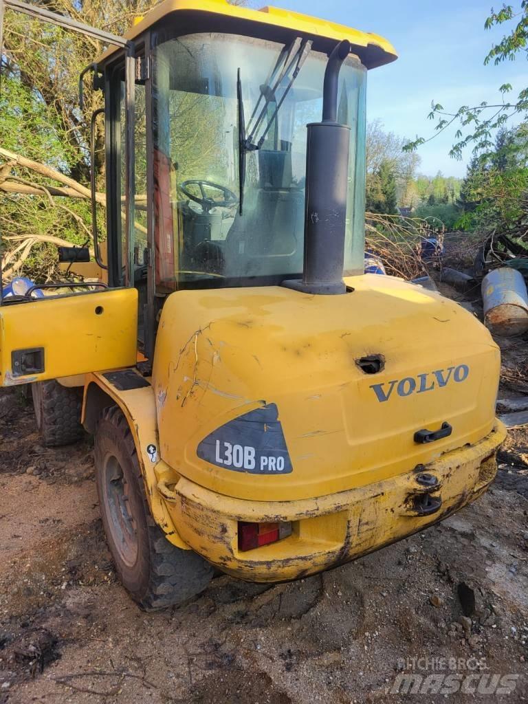 Volvo L 30 B Incarcator pe pneuri