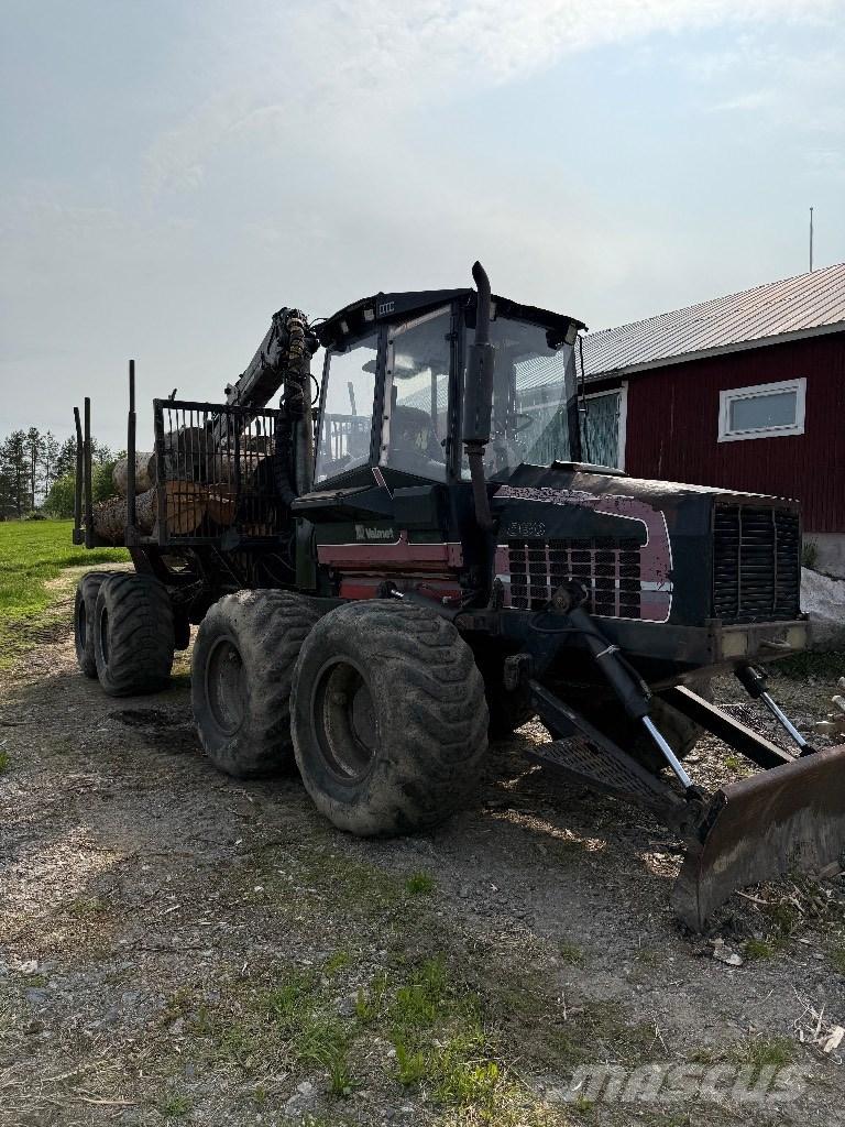 Valmet 860 Transportoare