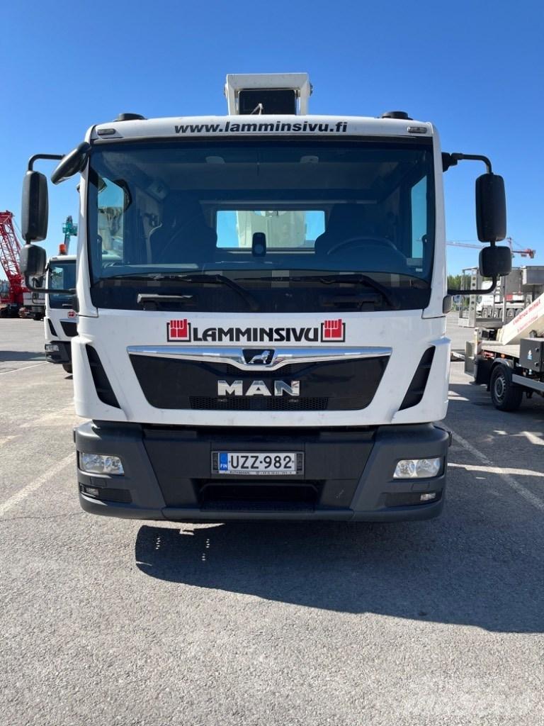 Ruthmann T285.3 Platforme aeriene montate pe camion