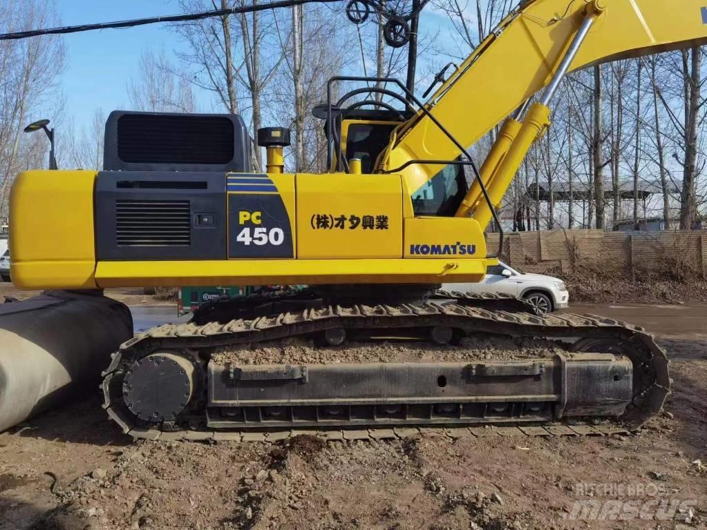 Komatsu PC 450-8 Excavatoare pe șenile
