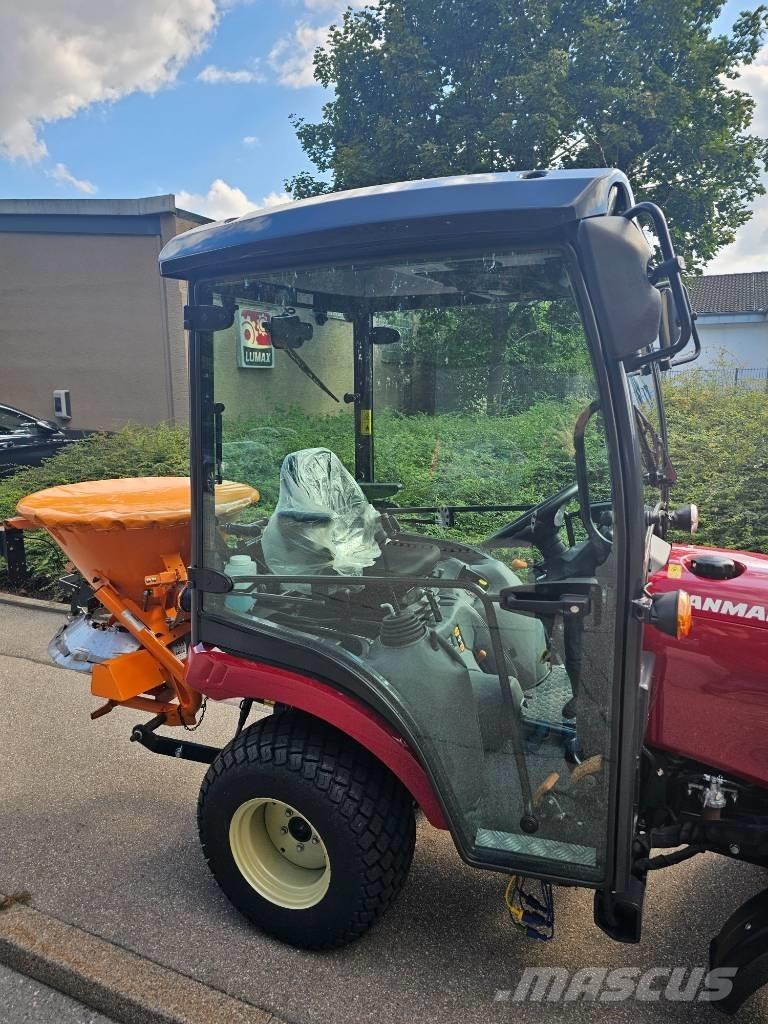 Yanmar SA 221 Tractoare compacte