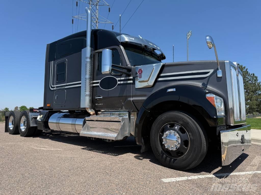 Kenworth W 990 Autotractoare