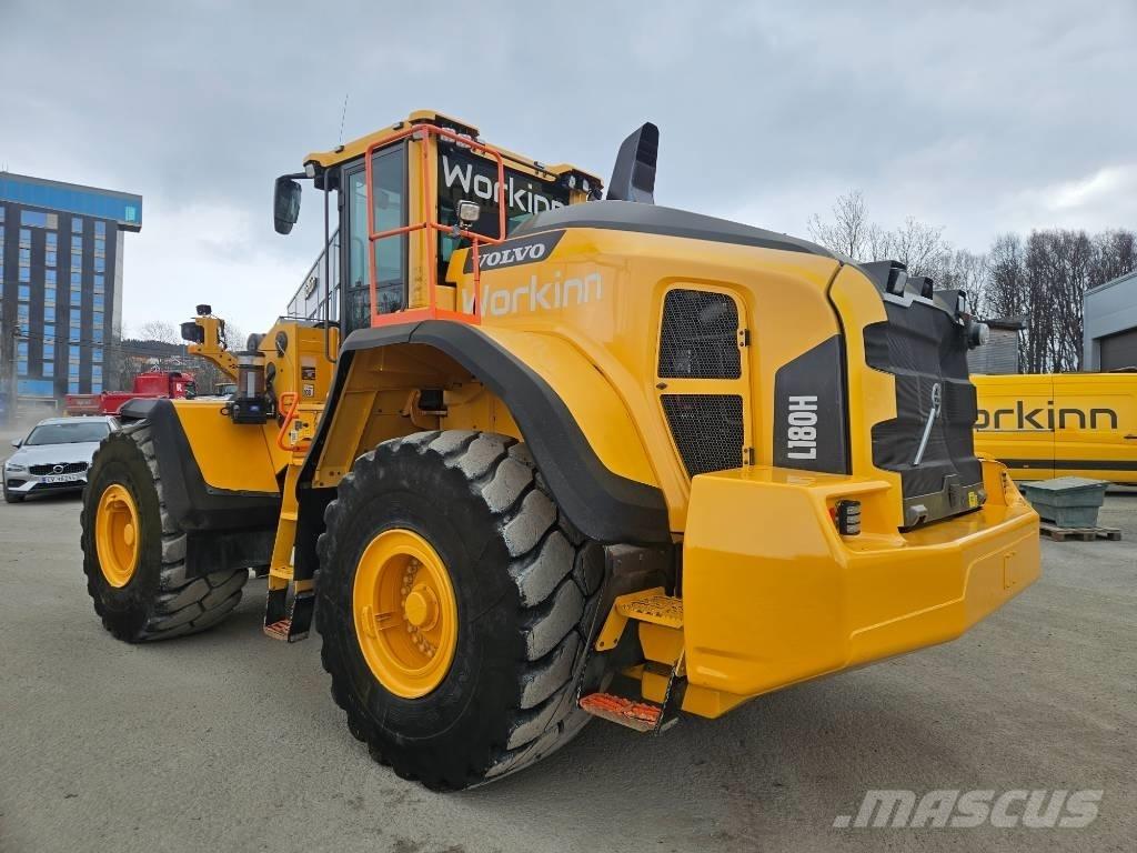 Volvo L 180 H Incarcator pe pneuri