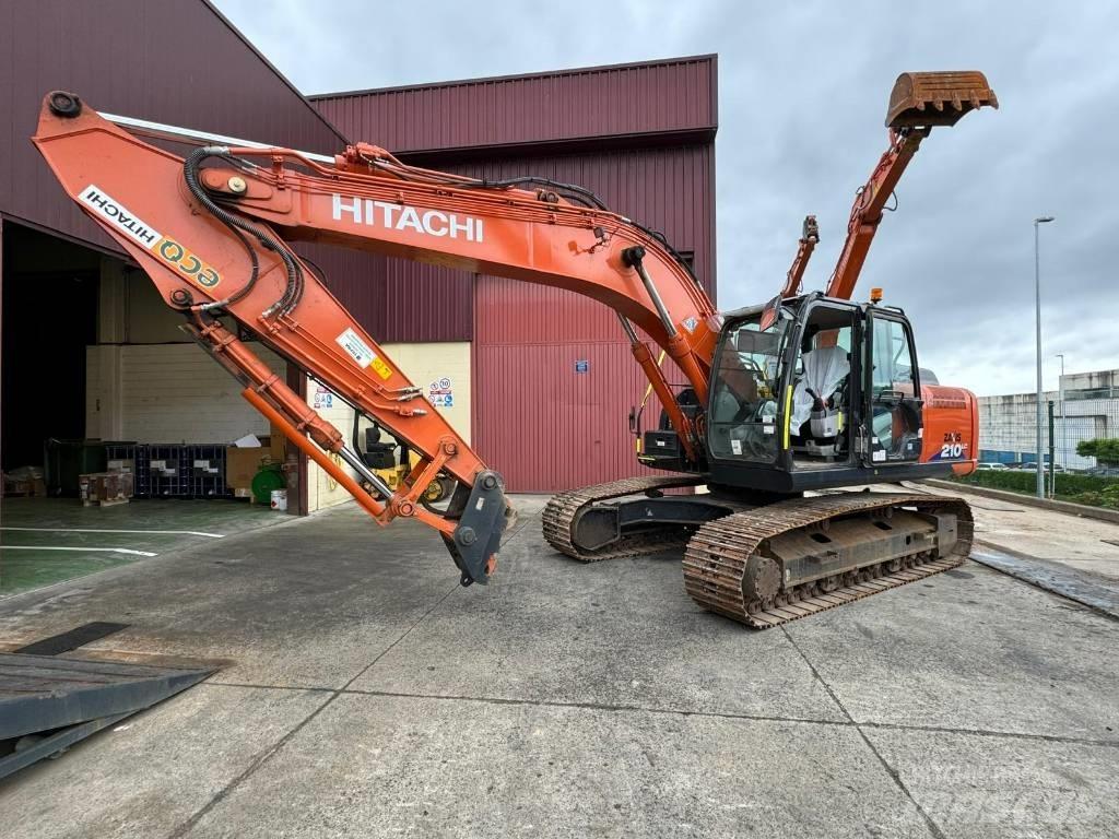 Hitachi ZX 210 LC-6 Excavatoare pe șenile
