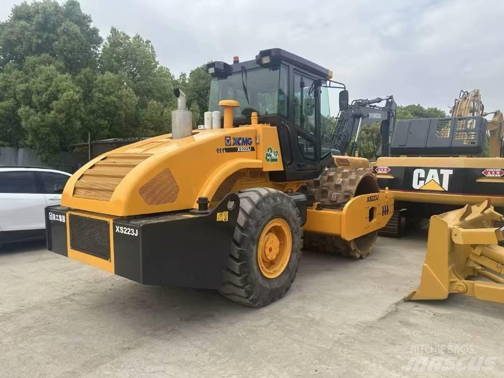 XCMG XS 223 J Compactoare monocilindrice
