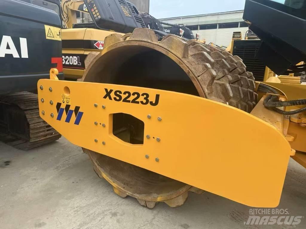 XCMG XS 223 J Compactoare monocilindrice