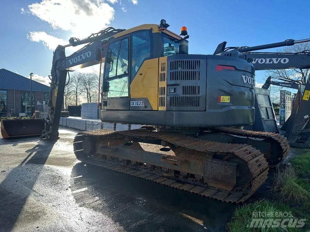 Volvo ECR 235 EL Excavatoare pe șenile
