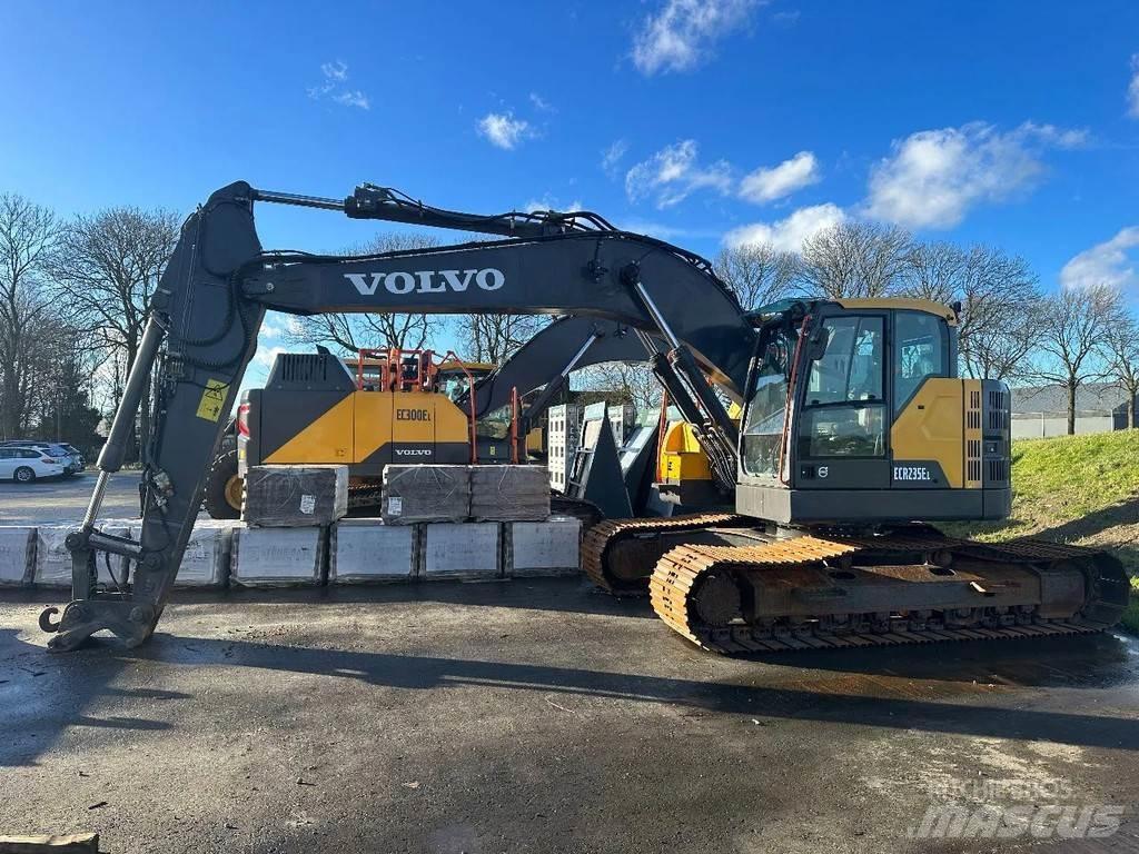 Volvo ECR 235 EL Excavatoare pe șenile
