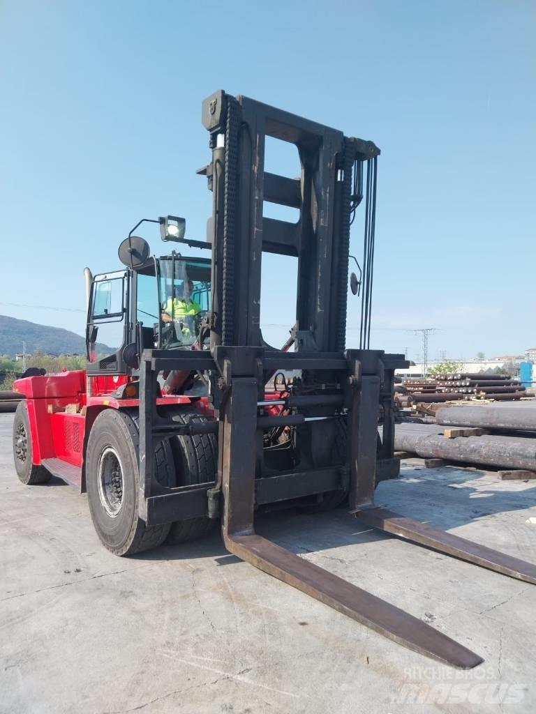 Kalmar DCG330-12 Stivuitor diesel
