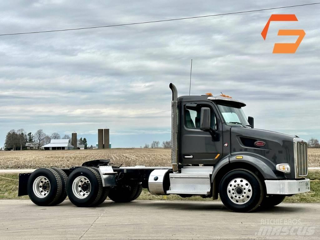 Peterbilt 567 Autotractoare