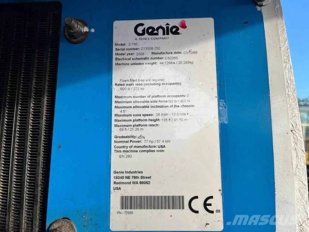 Genie Z-135 Nacele cu brat articulat