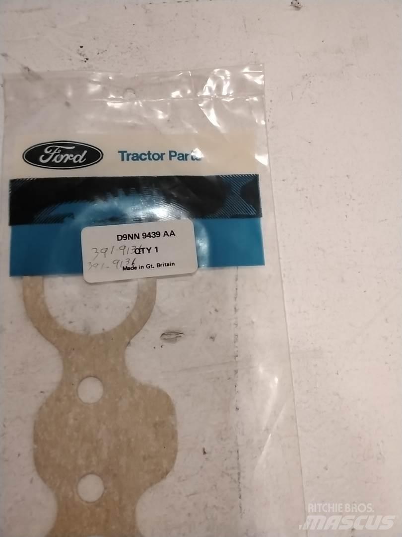 Ford D9NN 9439 AA Motoare