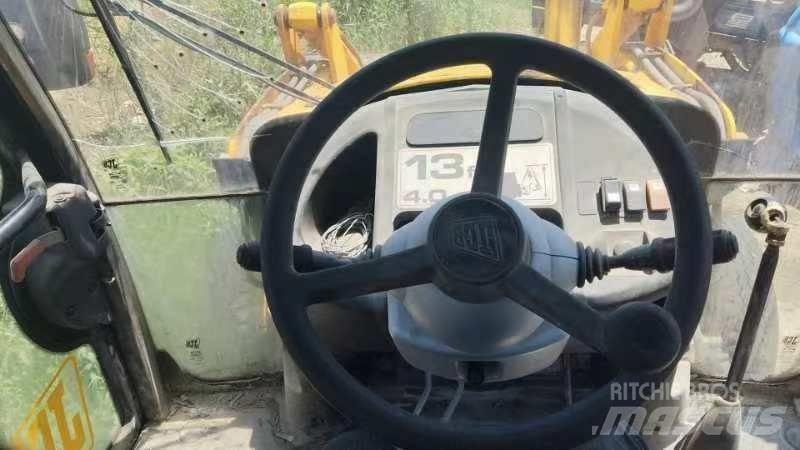 JCB 3 CX Buldoexcavatoare
