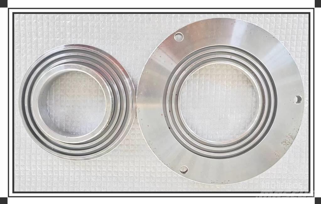 CLAAS Bearing cover Sasiuri si suspensii