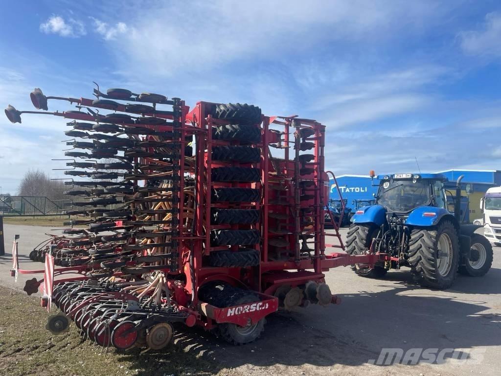 Horsch Pronto 8 DC Perforatoare