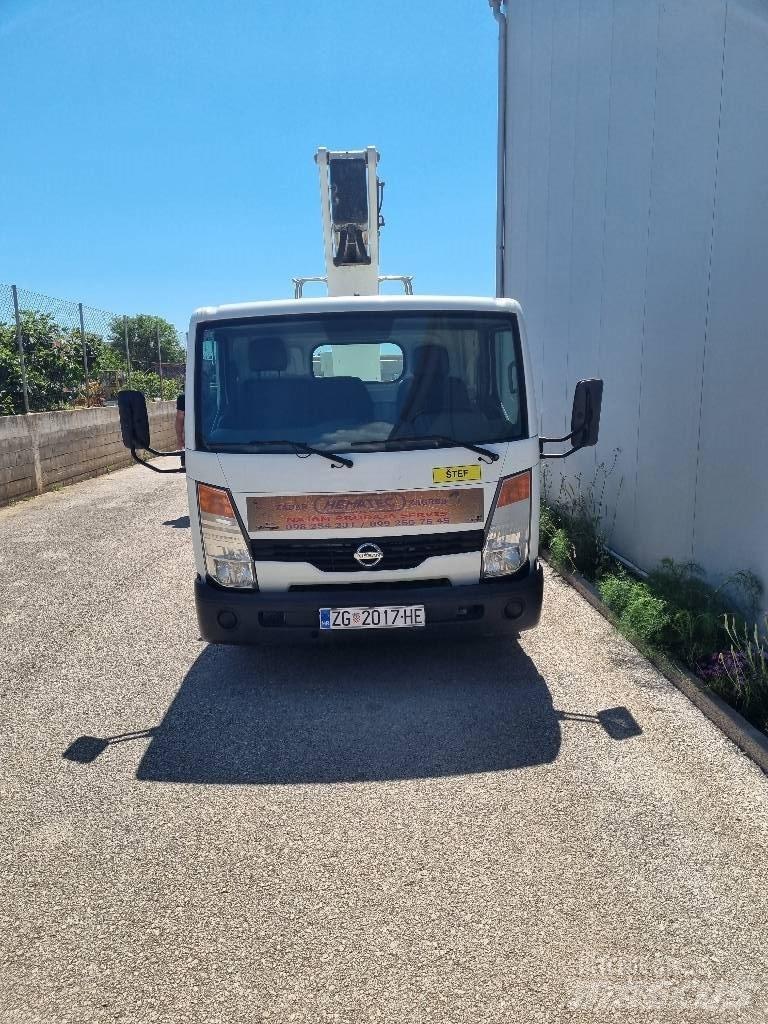 CTE B 201 Platforme aeriene montate pe camion