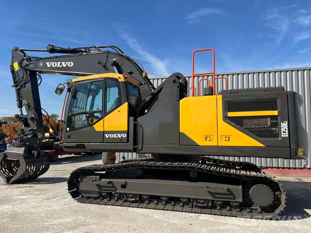 Volvo EC 250 EL Excavatoare pe șenile
