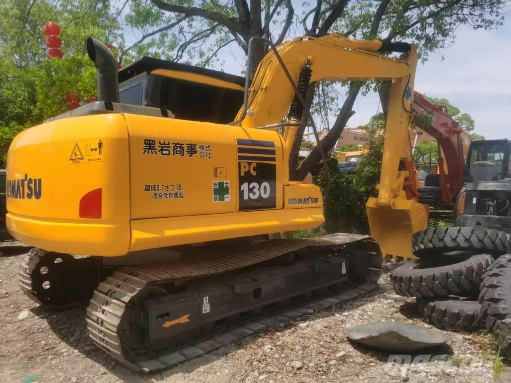 Komatsu PC 130 Excavatoare pe șenile
