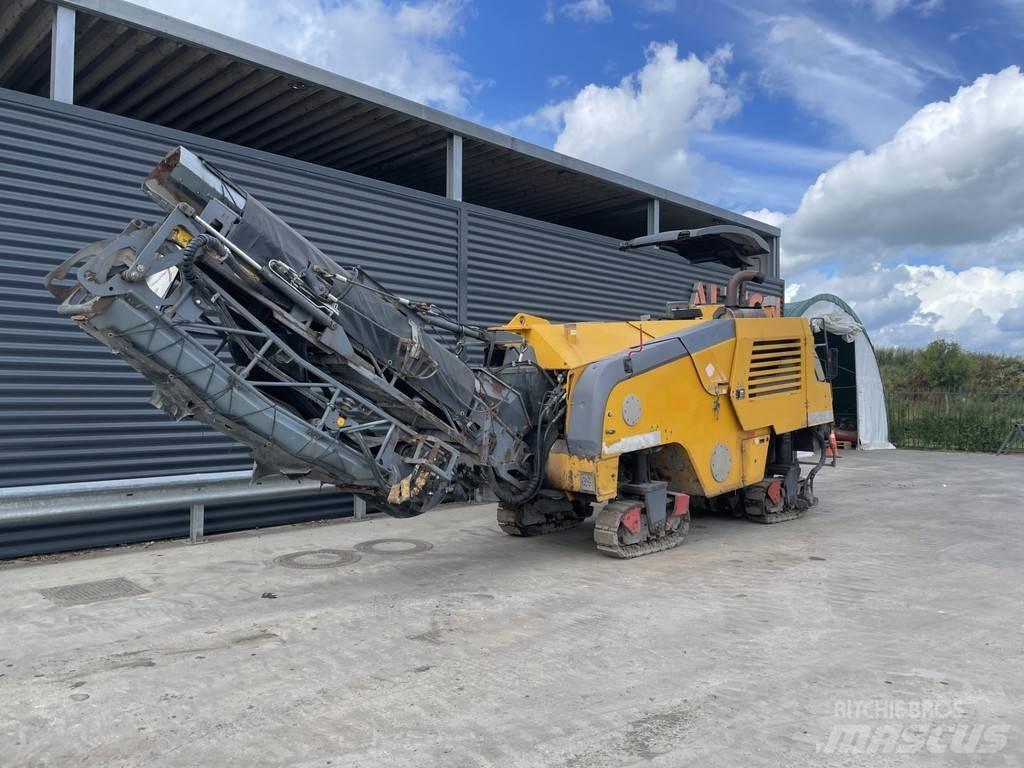 Wirtgen W 100 F Utilaje asfalt cu freze reci