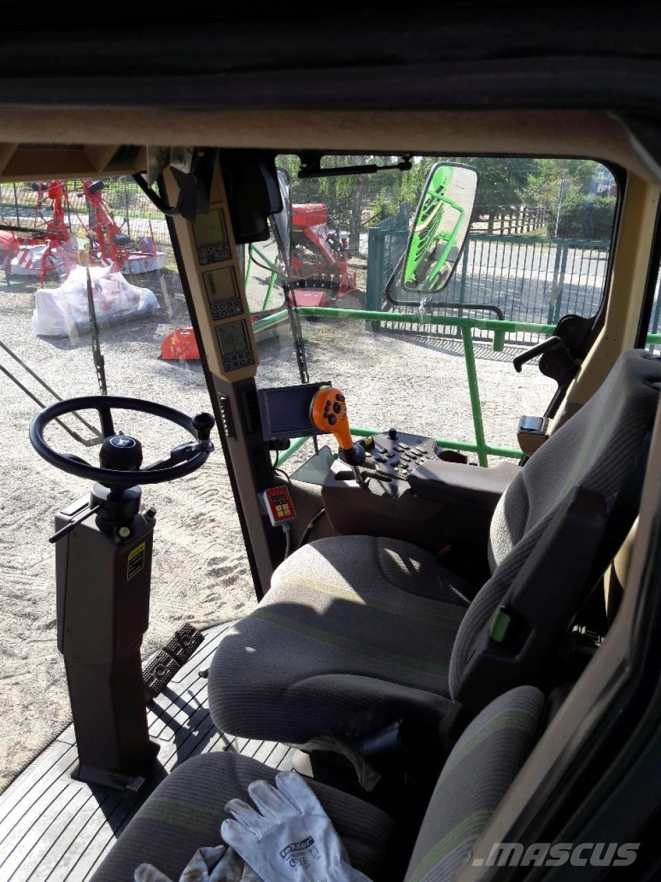 John Deere 7350 Forajere cu autopropulsare