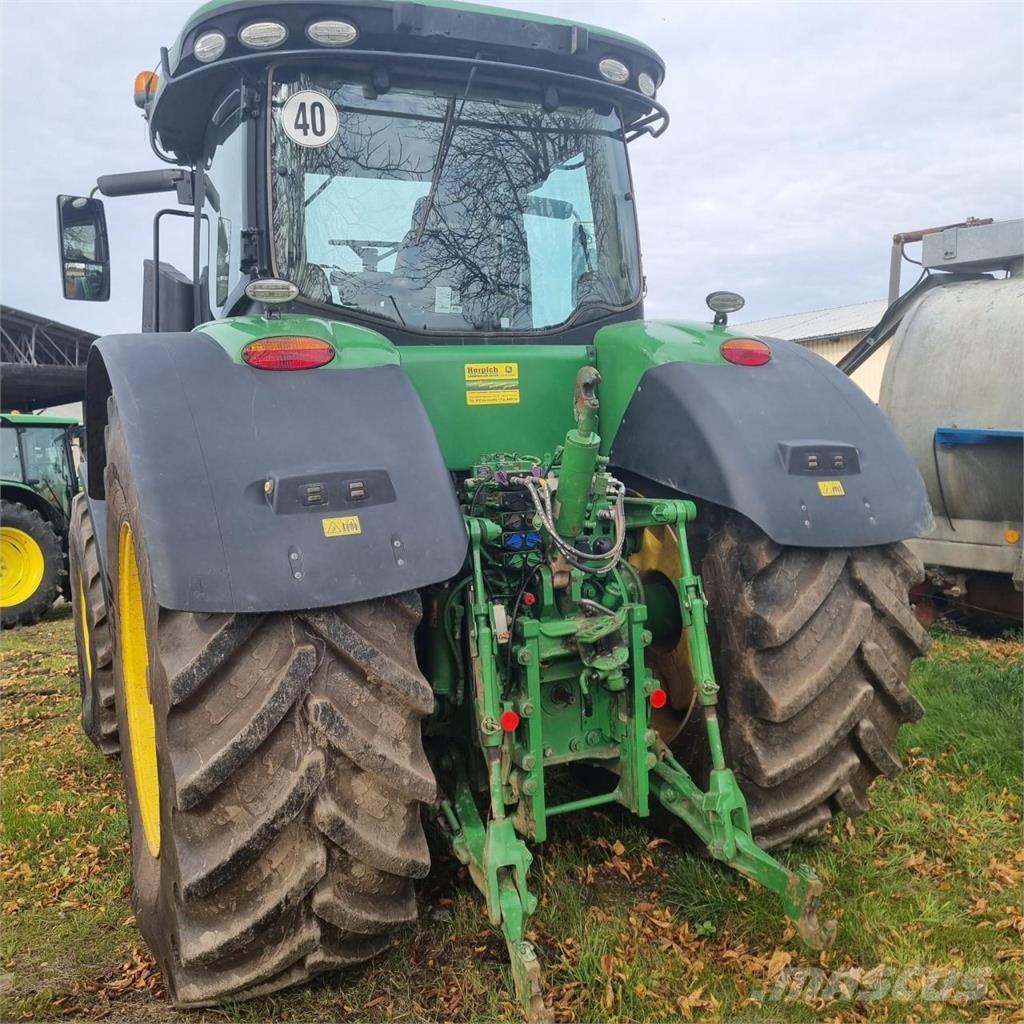John Deere 7310 R Tractoare