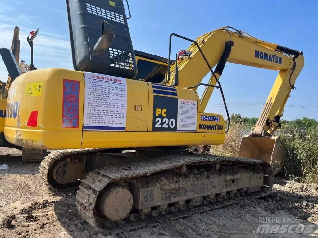Komatsu PC 220-8 Excavatoare pe șenile
