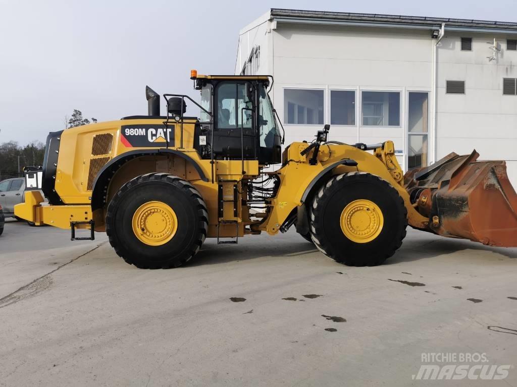 CAT 980M Incarcator pe pneuri