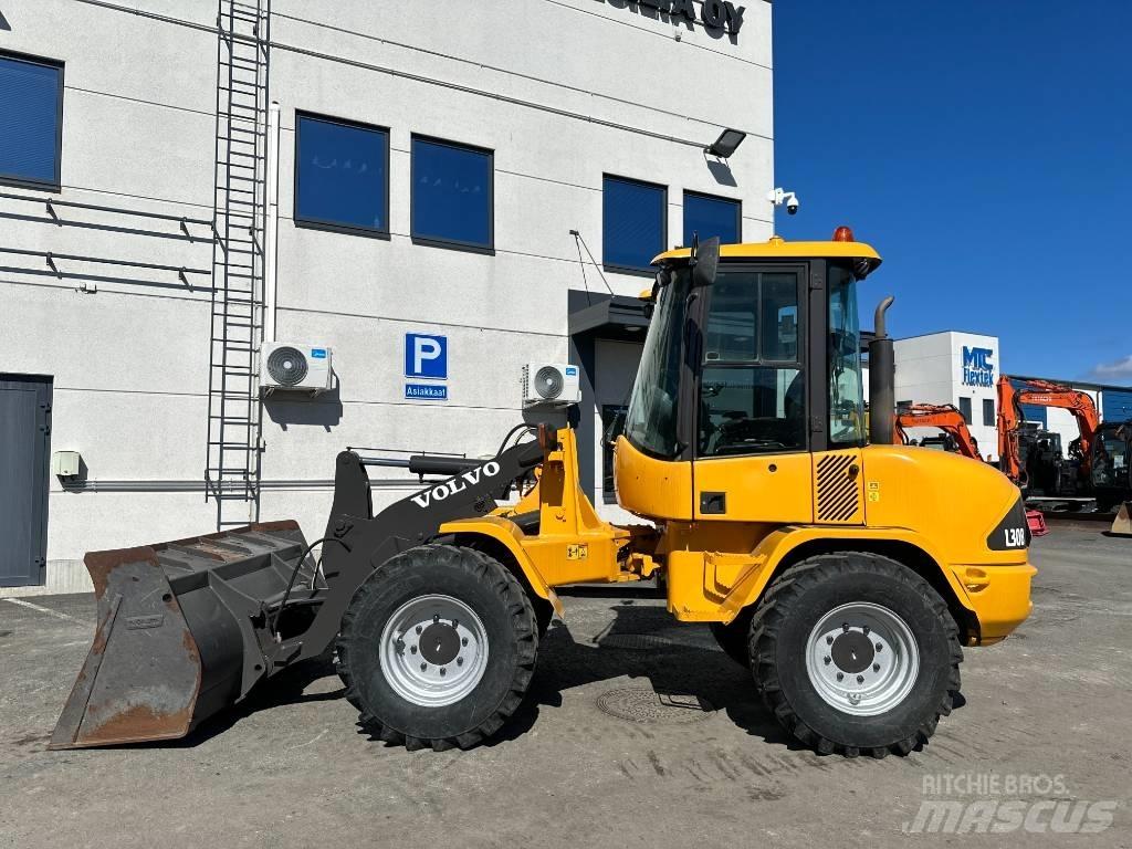 Volvo L 30 B Incarcator pe pneuri