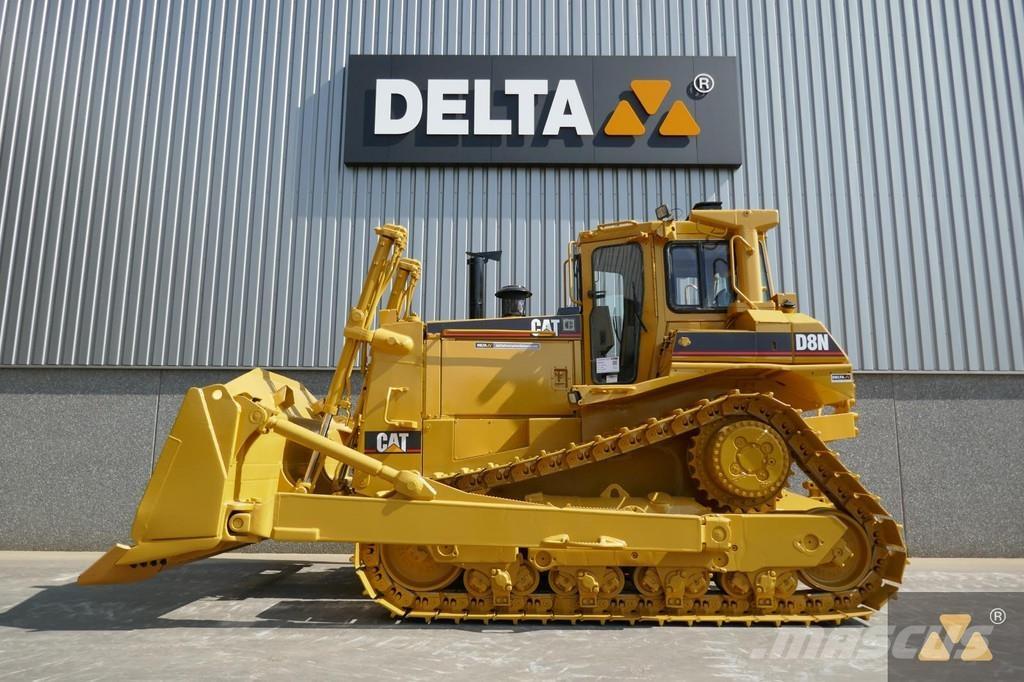 CAT D8N Buldozere pe senile