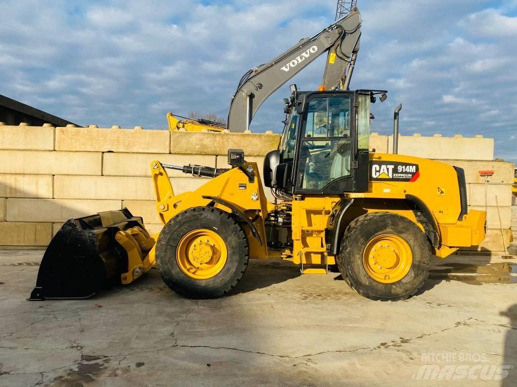 CAT 914 m Incarcator pe pneuri