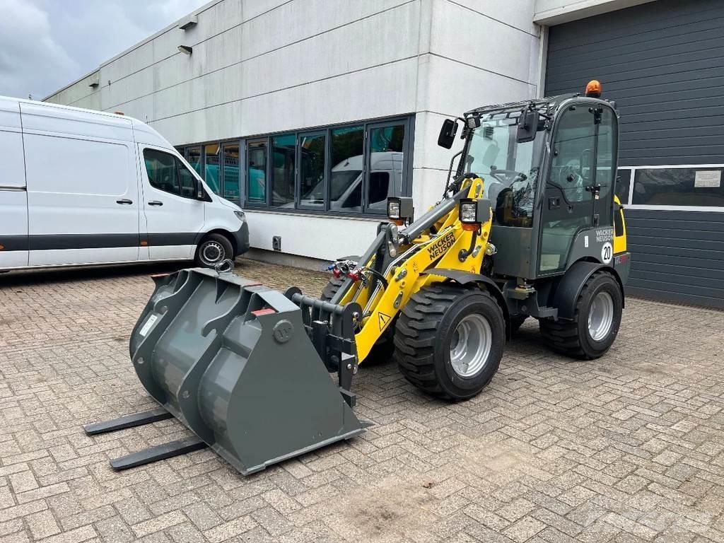 Wacker Neuson WL25 Incarcator pe pneuri