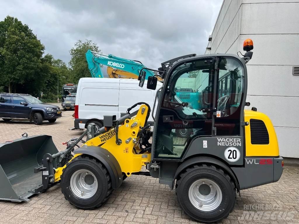Wacker Neuson WL25 Incarcator pe pneuri