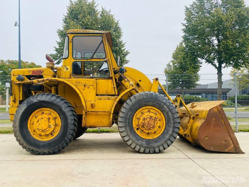 CAT 922 B Incarcator pe pneuri