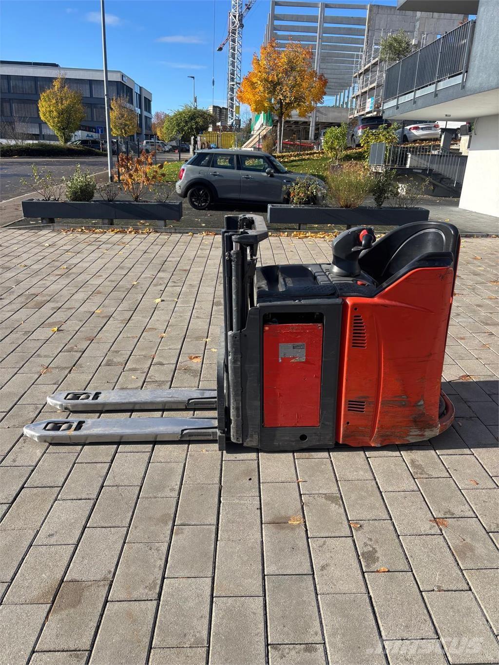 Linde L12 LHP SP Transpaleti autopropulsanti