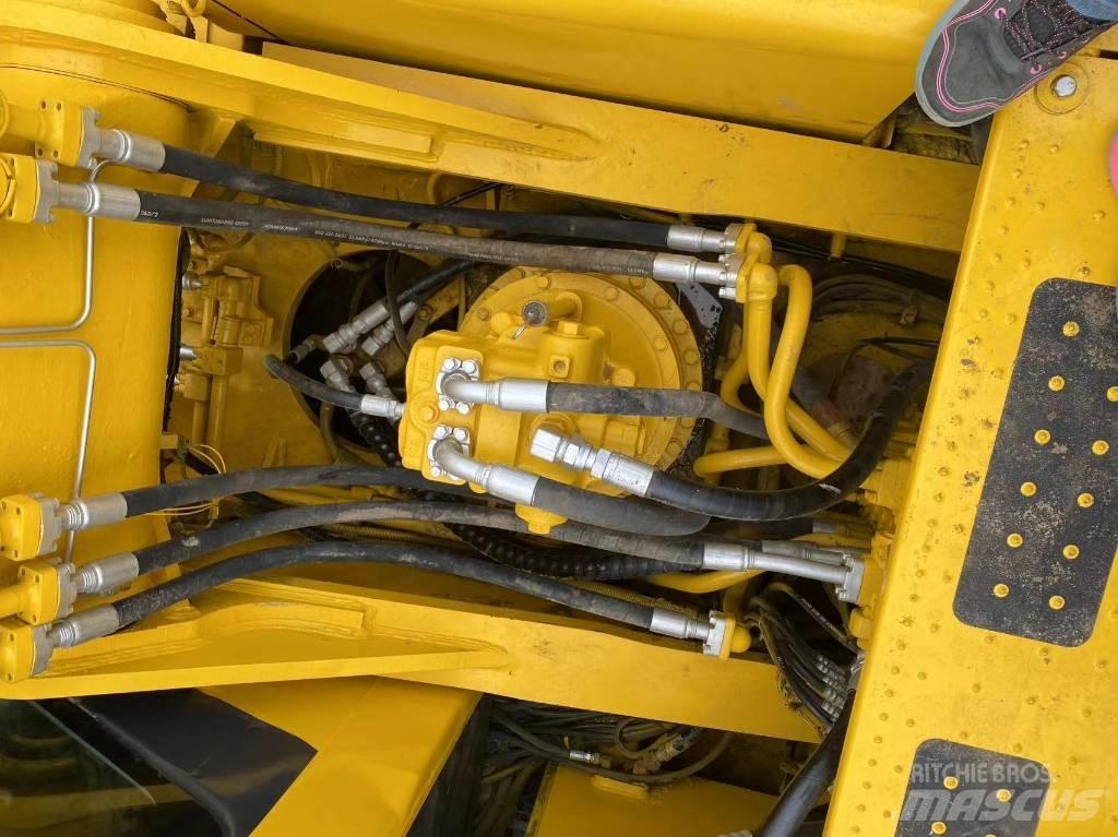 Komatsu PC 450 Excavatoare pe șenile
