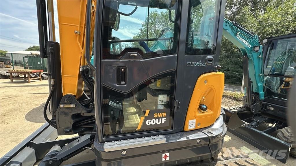 Sunward SWE 60 UF Mini excavatoare < 7t