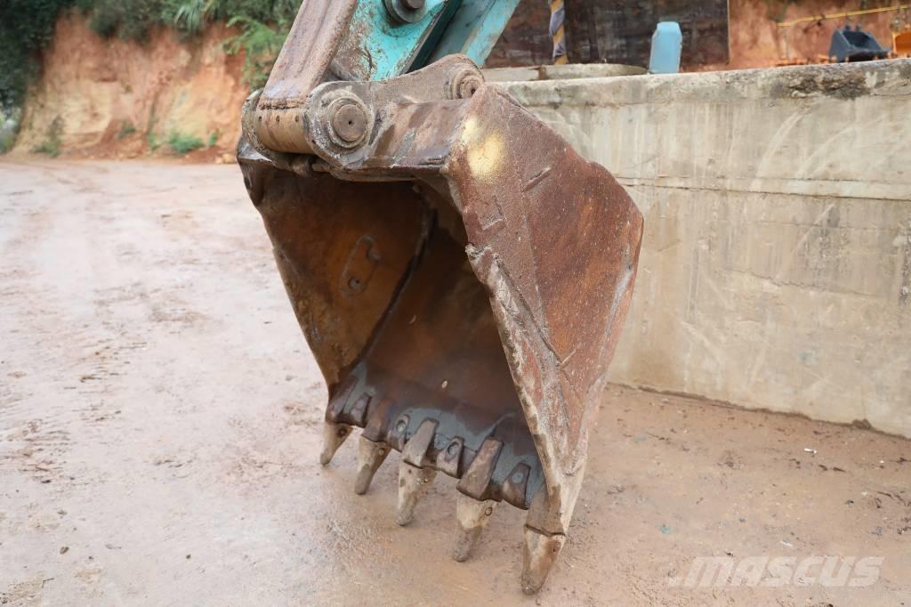 Kobelco SK 200-8 Excavatoare pe șenile
