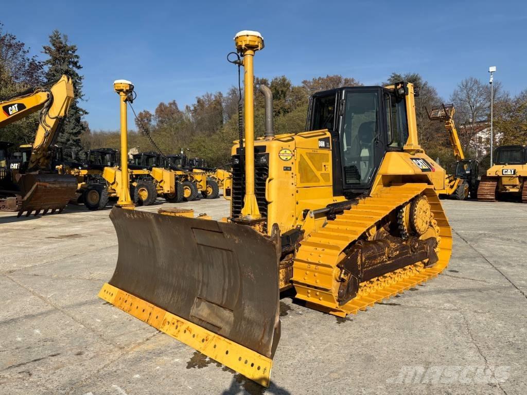 CAT D 6 N XL Buldozere pe senile