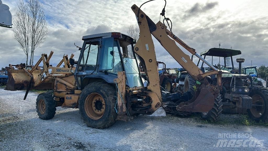 CASE 580 SLE Transmisie