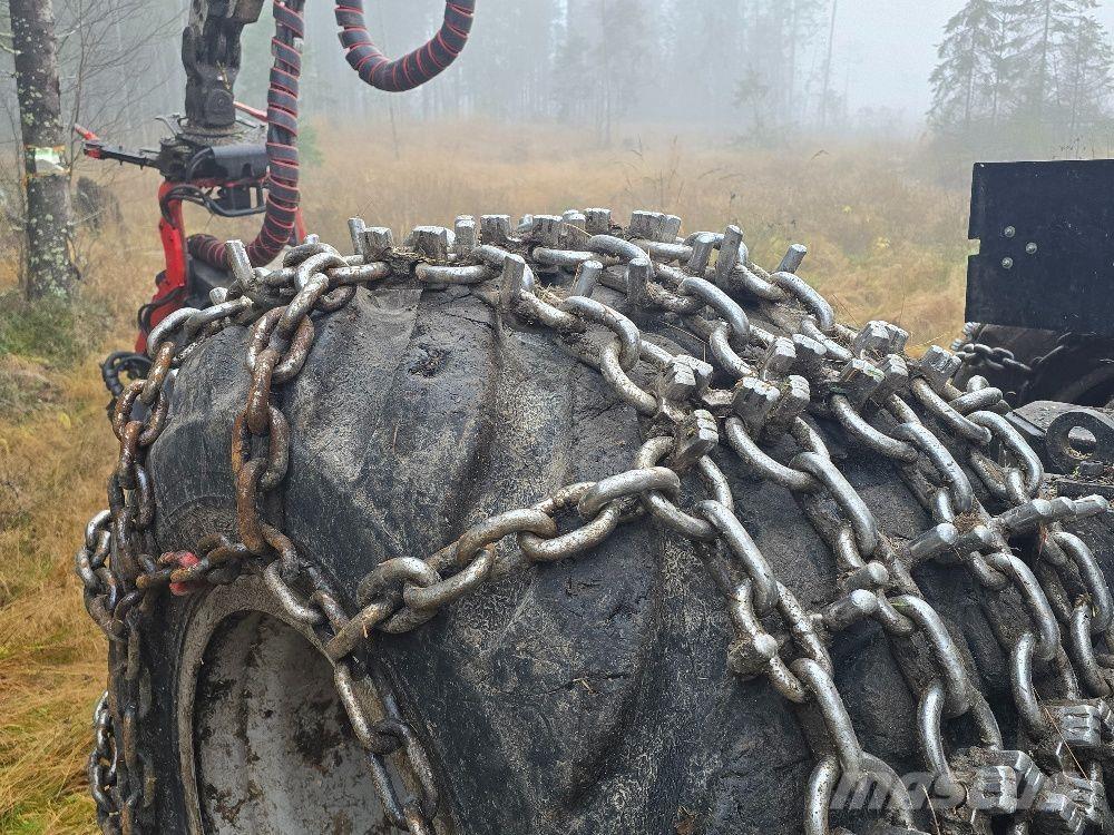 Komatsu 901 Combine forestiere